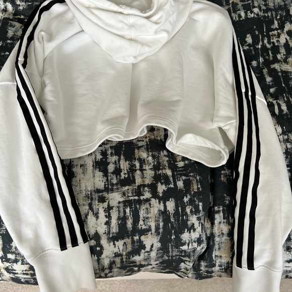 Adidas Originals Cropped Terry Fleece Hoodie Size S - Picture 2 of 2